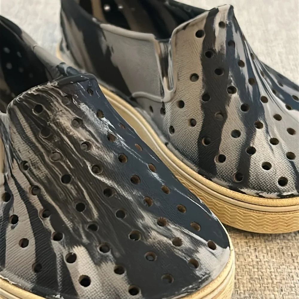Native Jefferson Marbled Slip Ons Kids 7